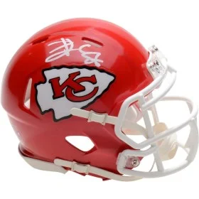 Kansas City Chiefs 2023 NFL Salute to Service Riddell Speed Mini Helmet