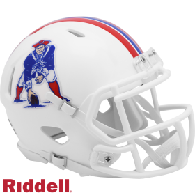 : All 32 NFL Current Riddell SPEED Revolution Mini Football  Helmets - All New in Individual Riddell Boxes : Sports & Outdoors