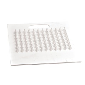 Detergente per tacchetti bianco
